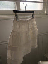 Pintuck tiered mini skirt