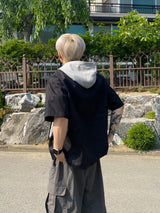Matching color hooded short sleeved shirt 4C