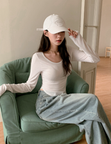 ベーシックUネックスリム長袖Tシャツ(5color)