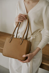 ブローチバッグ BROWN