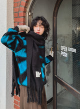スネークモヘアラウンドニット