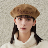 VARZAR Cursive Logo Wool Beret / Camel