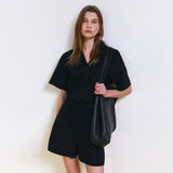 バックカットアウトリネンシャツ(Black)