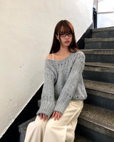 Renu Punching Round Neck Loose Fit Long Sleeve Long Knit