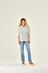 WIGGLY COLLAR KNIT TOP