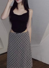 HALTERNECK DRAPE SLEEVELESS