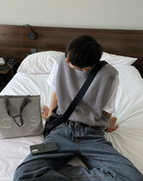 ラウンドネックパンチングベスト