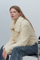 HOOK CLOSING UNBALANCE COLLAR FUR SHORT JACKET - IVORY