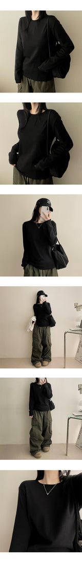 ロインラウンドベーシックロングスリーブTシャツ