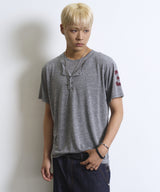 Untitled Numbering Layered Henley Neck Crop Short Sleeve Gray
