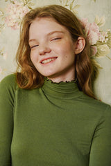 Frill Basic Turtleneck [Olive]