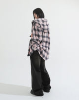Big over hood check shirt