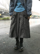 Flare Button Wide Bermuda Pants (3c)