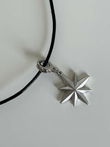 Star piece necklace