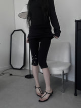 eyelet stud capri leggings (2color)