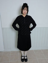 FLOWER WAFFLE BUTTON HOODIE - BLACK