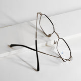 Knouun Square titanium glasses CODE. 101. B Sizzy Silver