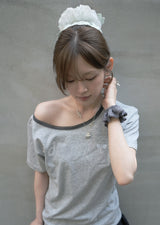 adorntie オフショルダー Tシャツ (grey)
