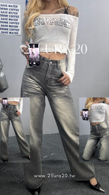 letter printed cropped top