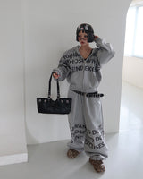 [UNISEX] ワンツーレタリングオーバーサイズフィットフーディドジップアップジャケット