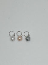 color pearl earcuff
