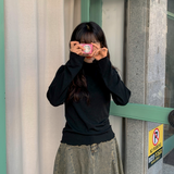 Lovmi Wave Half-Turtleneck T-Shirt 