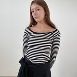 ストライプスクープネックTシャツ_ブラック