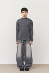Offer Curved Washed Denim