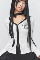 Logo Muffler V-neck Top White