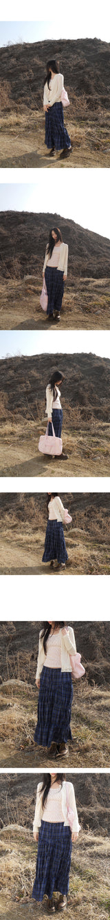 pink boston bag