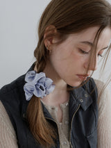 Pearl Satin Scrunchie_Medium_Silver Blue