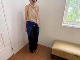 line curve pants