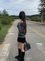 Midden Loose Off-Shoulder Knit 