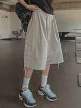 プレーダイアゴナルビッグカーゴバルーンバミューダパンツ