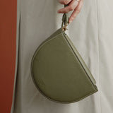 HALF MOON_black