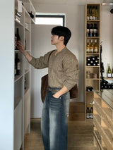 Croiffle v-neck knitwear