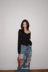 ブラックオフショルダー長袖Tシャツ