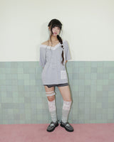 TEA DIARY V-NECK TOP / GREY