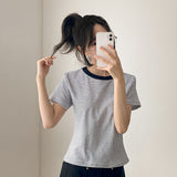 コントラスト ネック ストライプ デリケート ベーシック フィット ショートスリーブ Tシャツ
