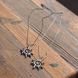 [MADE] neeka-sun necklace (black/silver)