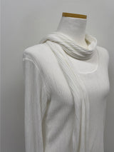 [Muffler set] Pleats U-neck Long Sleeve T-shirt