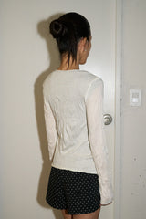 Crinkled V-Sleeve (Ivory)