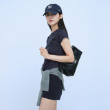 C CURLY LOGO SQUARE BAG_BLACK