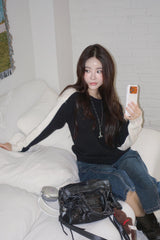 Black and White Colored Round Knitwear