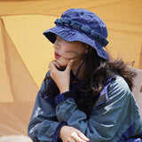 On the Moment reversible outdoor bucket hat C4 NAVY