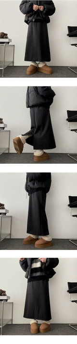 Blver wool back slit long skirt