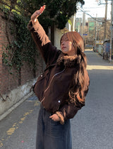 Hino Fluffy Fur Collar Pocket Jumper