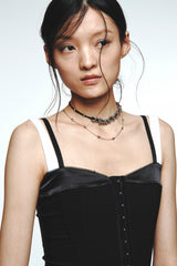PIERCING STRAP CHOKER BLACK