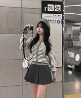 [BELLIDE MADE] Loose A-line pleated skirt