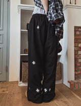 Aren embroidery training pants
